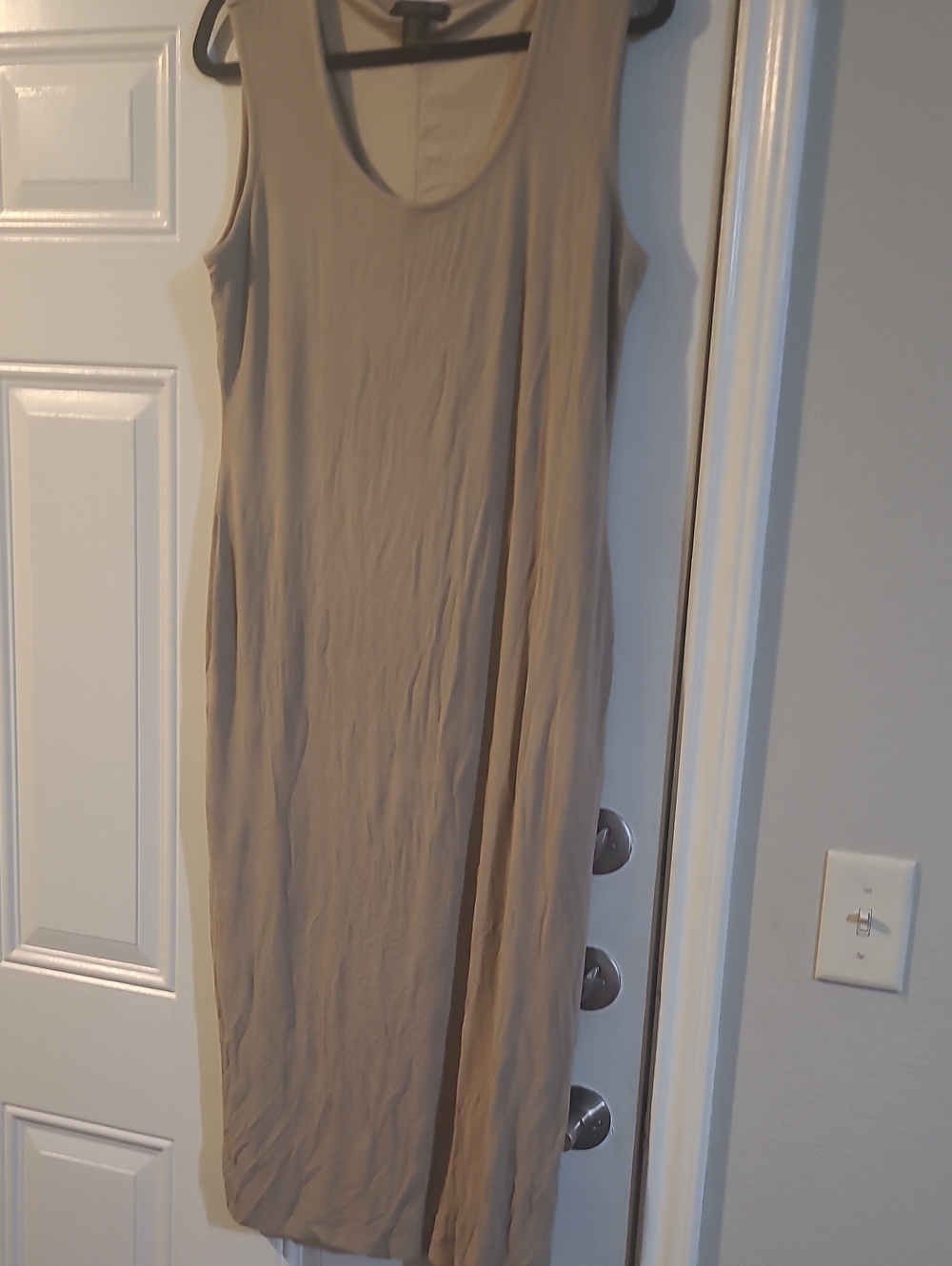 Rachel Zoe Taupe Sleeveless Scoop Midi Dress